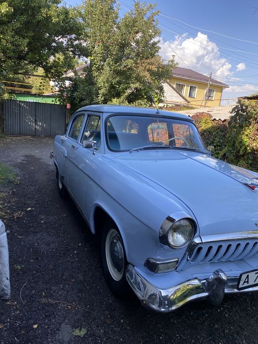 Ретро автомобиль