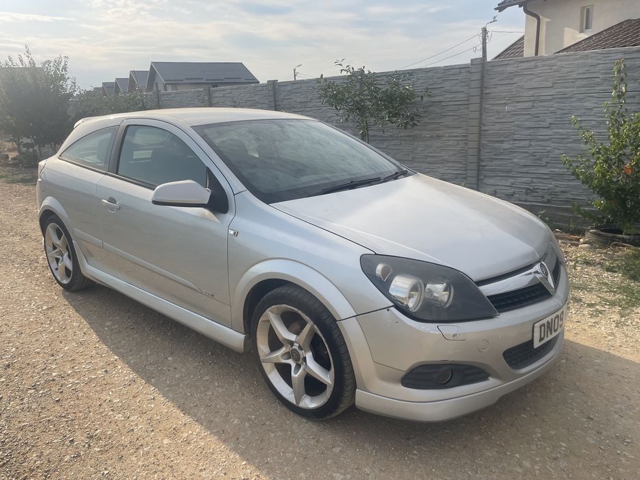 Dezmembrez opel astra h gtc OPC