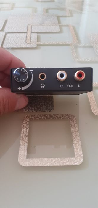 De vânzare Digital to Analogue Audio Converter
