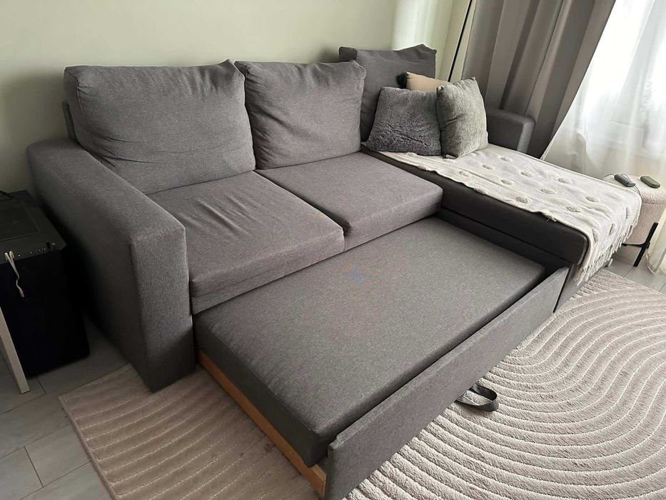 Продавам Диван Jysk