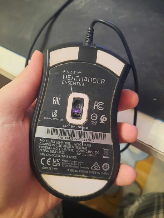 Razer Deathadder Essential мышь