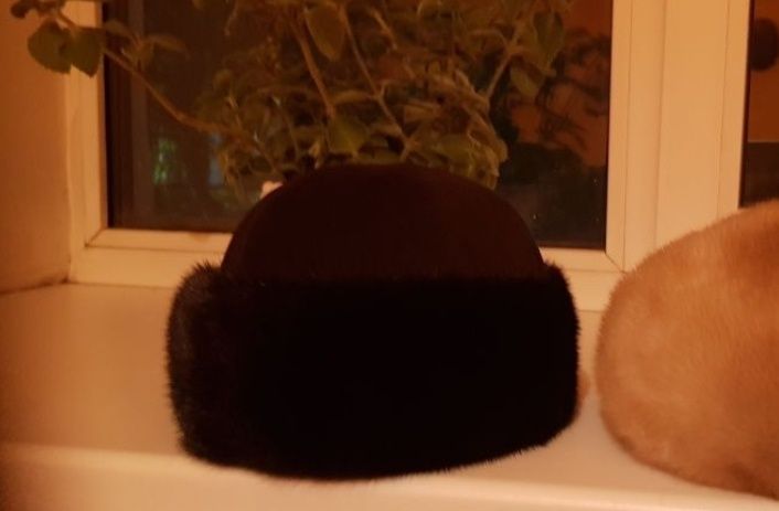 Продам шапку ,норка+замша б/у