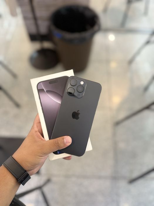 Продам iphone 16 pro max