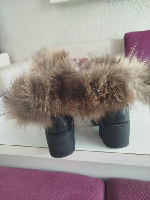 Боти с естествен косъм