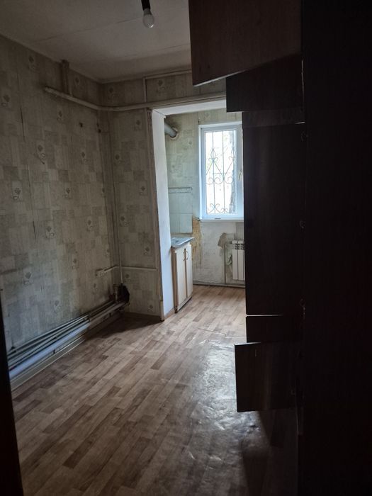 Сдаётся квартира 2х комнат в 16 м/р