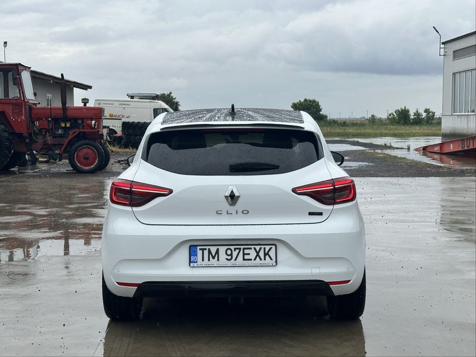 RENAULT Clio 2023 — imagine 5