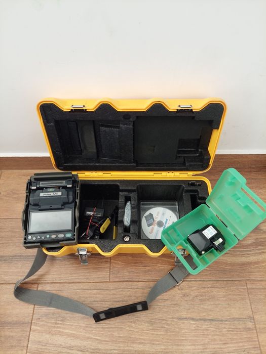 Trusa lipit fibra optica Fujikura 12S