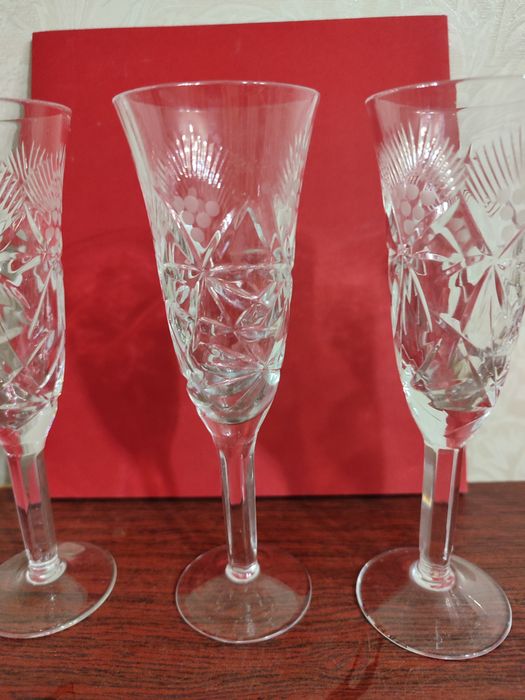 Фужеры хрустальные