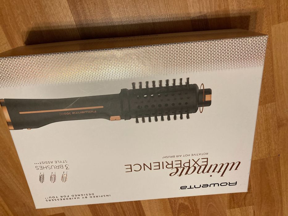 Четка за сушене и изправяне