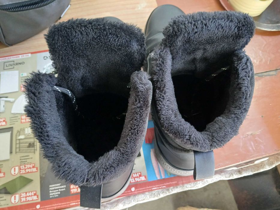 Зимни Обувки Запазени.