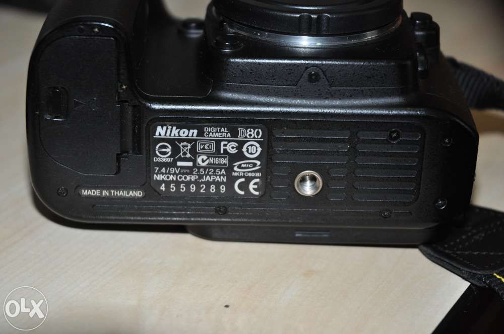 vand nikon d80 body