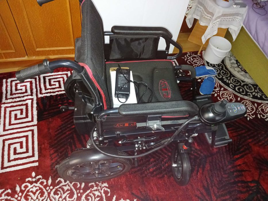 Vand scaun electric