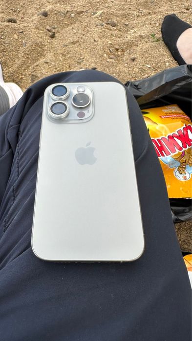 IPhone 15pro с гарантией