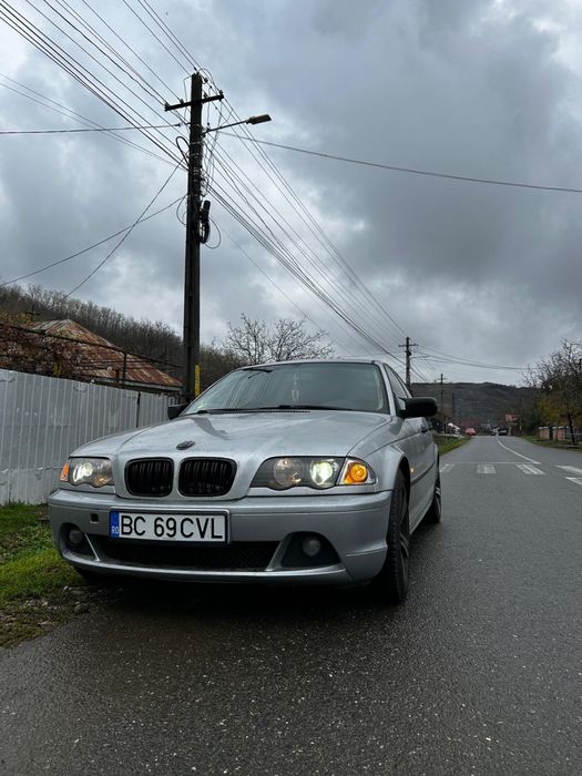 Vând bmw e46 320d de piese / refacut