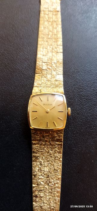 Bulova дамски от 1973г.