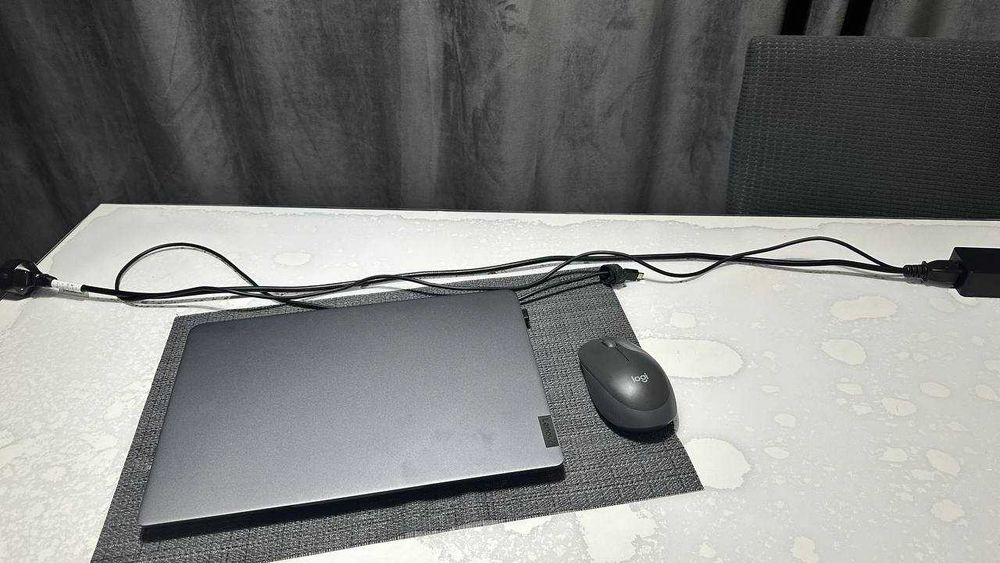 Продаю ноутбук (IdeaPad 5 pro) б/у
