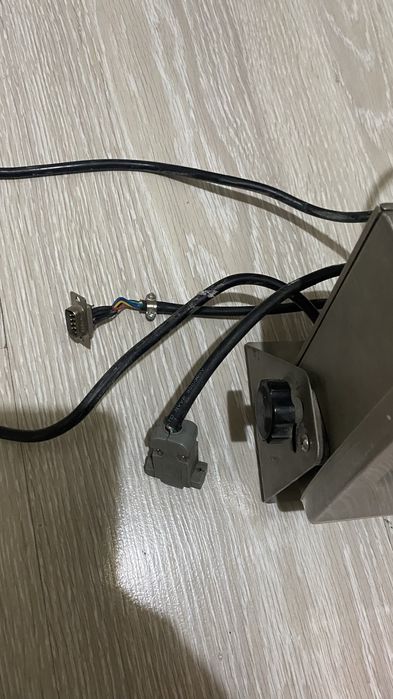 Весы электронные