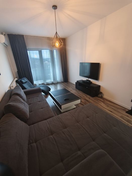 Închiriez apartament cu 1 camera