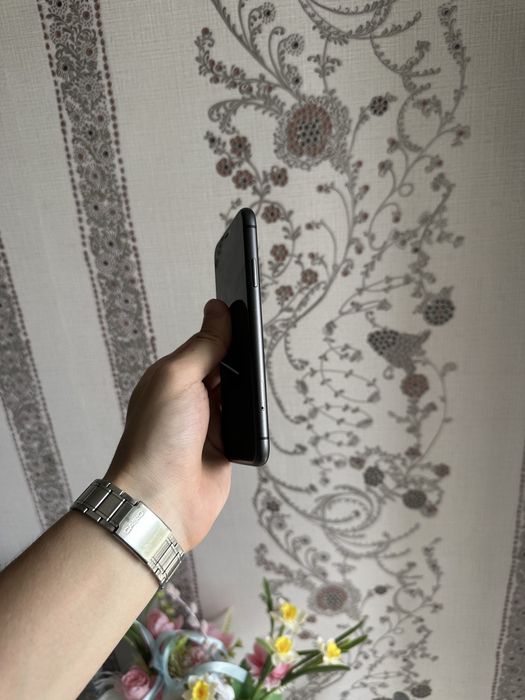 Iphone 11 в отличном состоянии айфон
