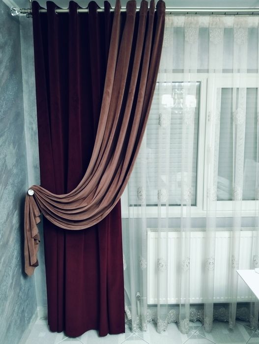 De vânzare draperii catifea (vișiniu/roz pudră),și perdea roz/pudră.