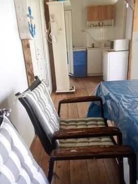 Продавам обзаведено бунгало до плаж в Кариани - 8000 евро.