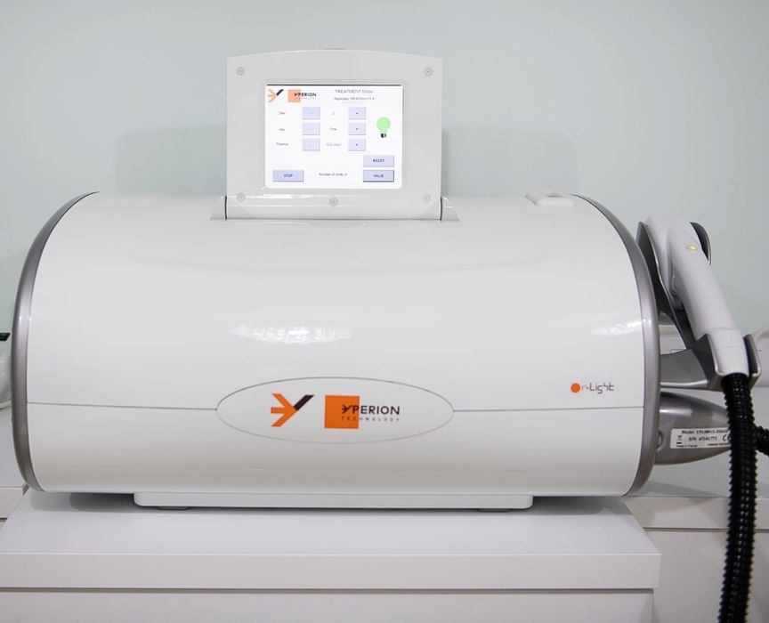 De vanzare Aparat profesional  epilare definitiva si fotoregenerare