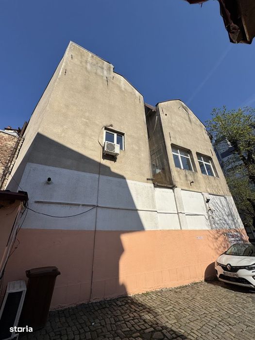 Vilă interbelică reprezentativă