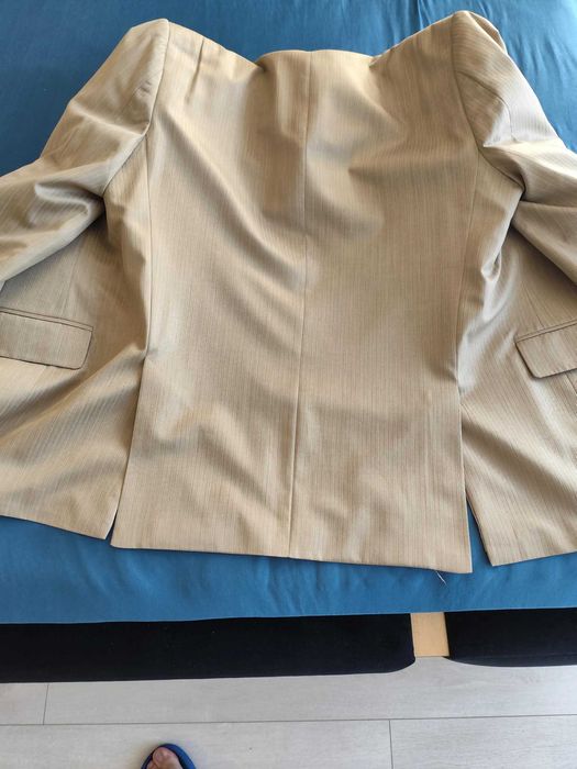 Летен костюм, почти нов