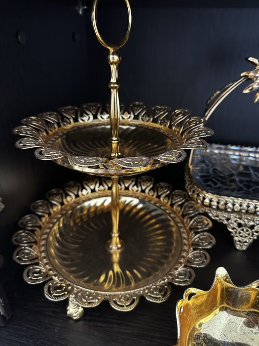 Продам вазы посуду