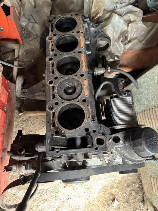 Двигател Mercedes 2.7 дизел на части