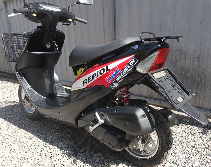 Honda Dio AF-35.