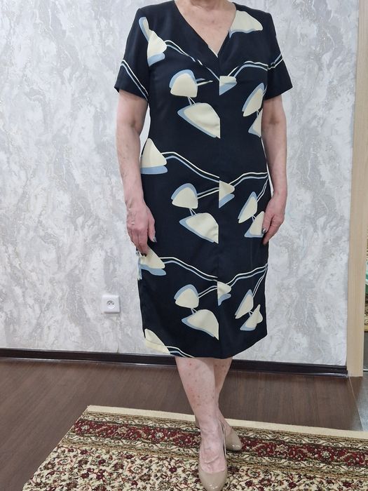 Платья нарядные для женщин