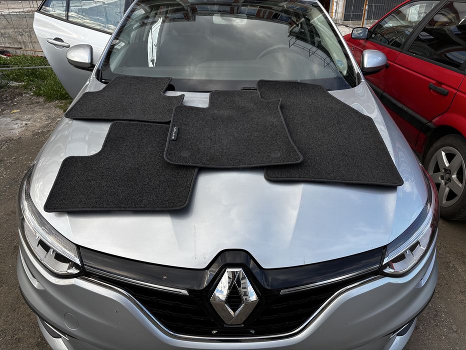 Renault Megane 4 IV стелки 2016-2024 оригинални 8201654204 – 4 бр.