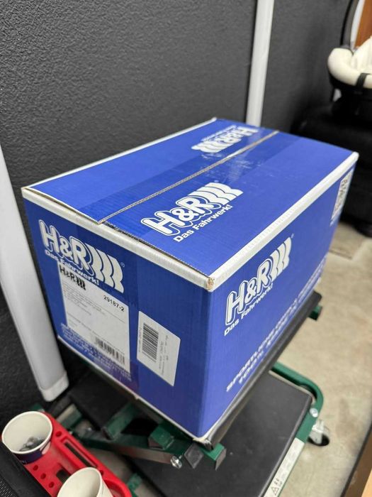 Понижаващи пружини H&R