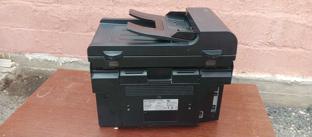 продам принтер HP LaserJet 1536dnf MFP