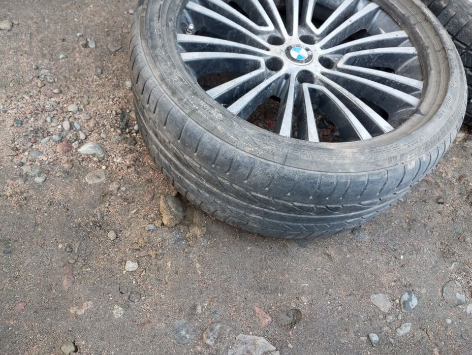 Продам диски R18 оригинал