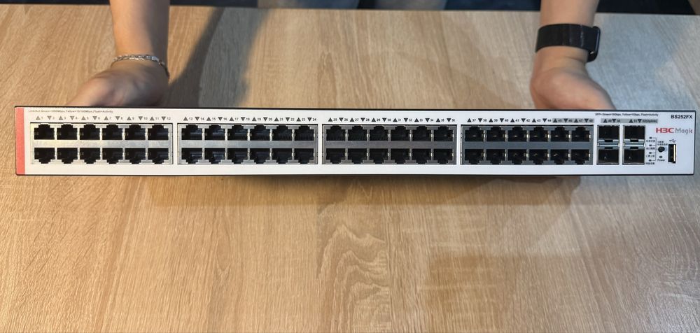 Комутатор H3C Magic BS252FX — Ethernet