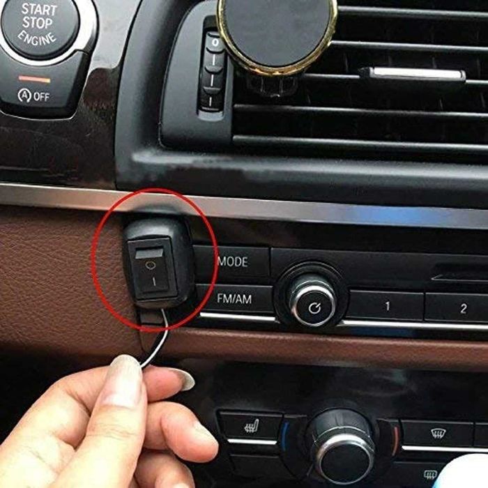 Buton ON OFF auto/moto montaj aparent – întrerupător 12V/24V DC 10A