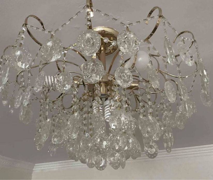Люстра хрустальная