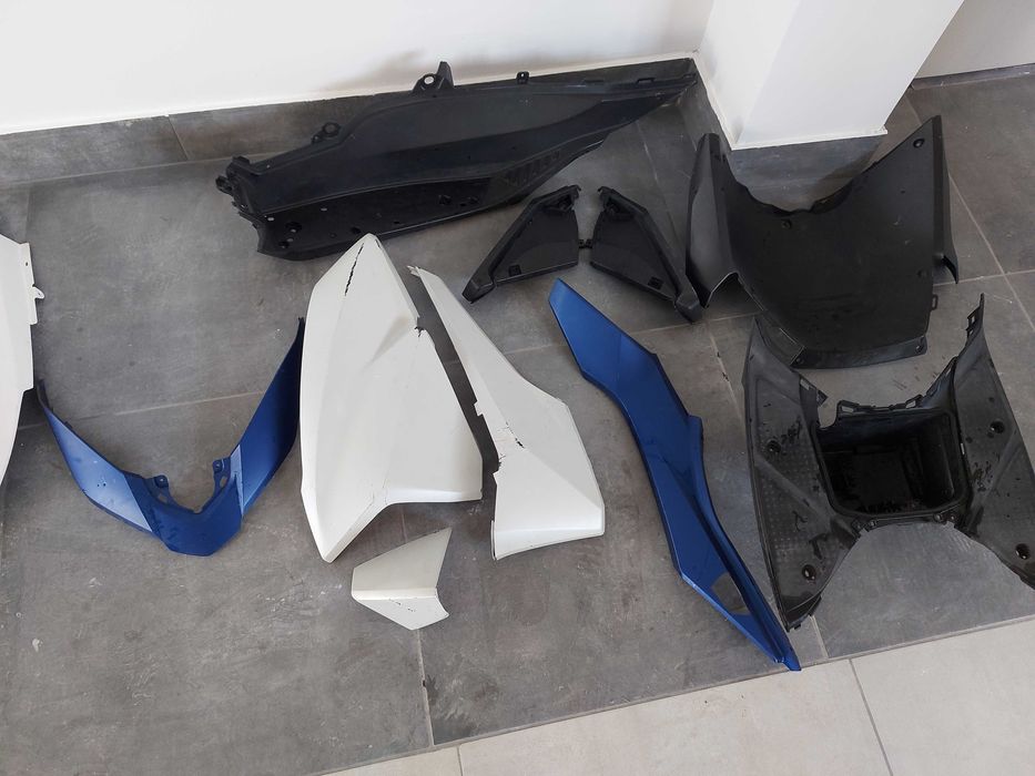 Пластмаси за Honda sh 2015 / Forza 125 300 пластмаси honda sh Mode