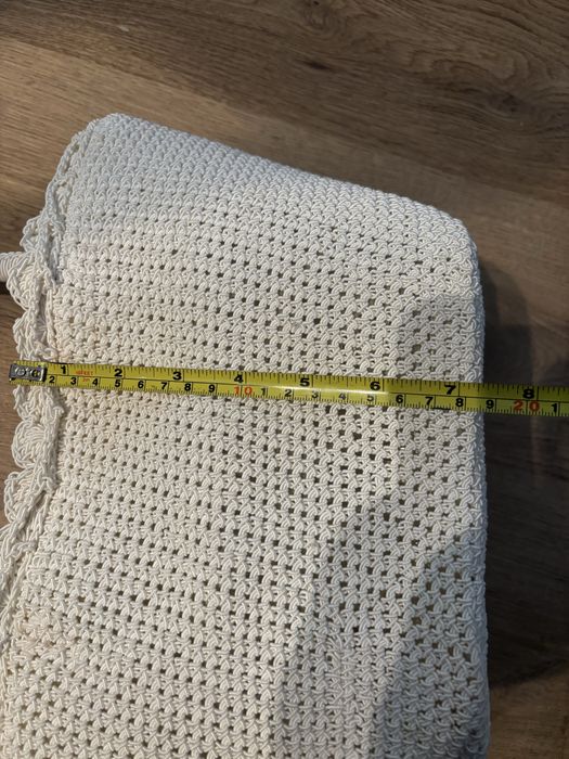 Дамска плетена бяла чанта