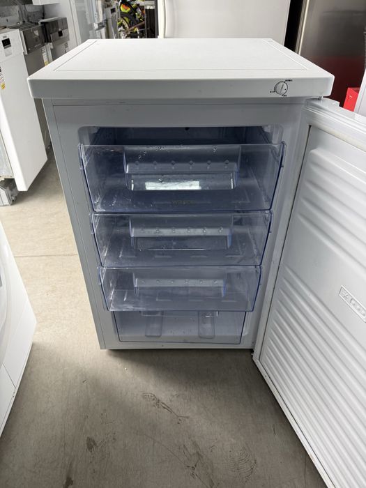 Фризер Wasco А+ бял