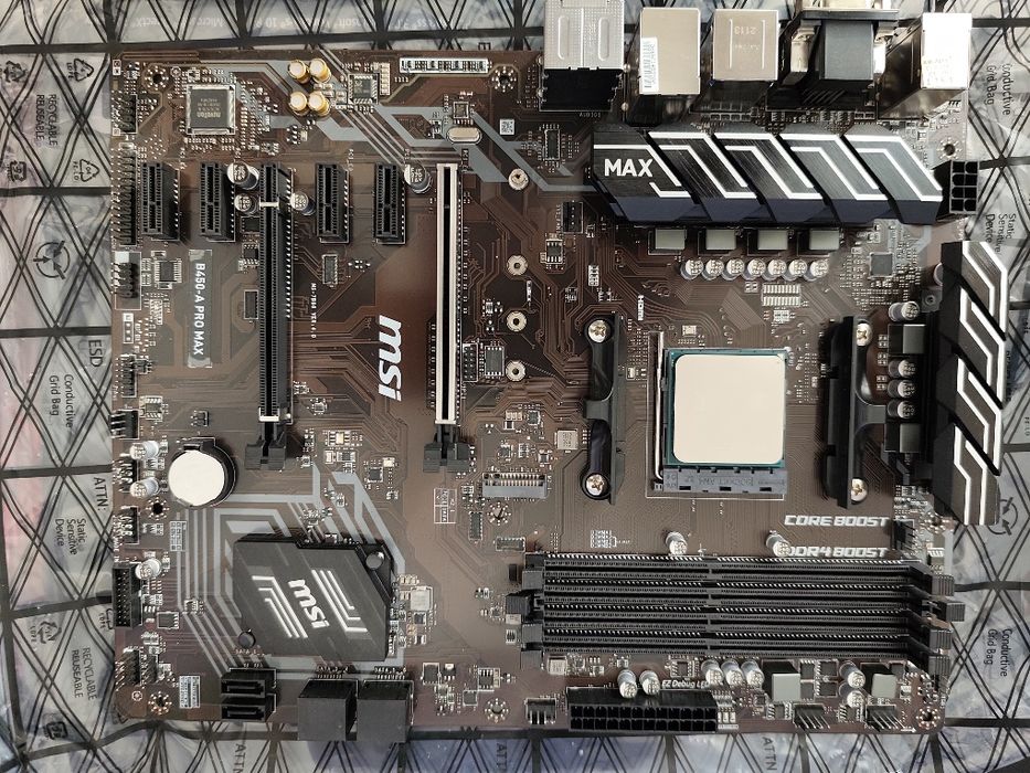 MSI B450 с бонус Athlon 300GE и 8GB RAM
