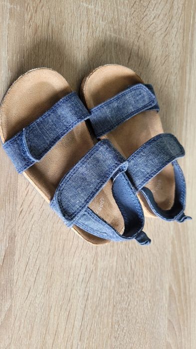 Sandale H&M marimea 23