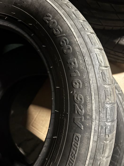Продавам летни гуми 205/60R16 Kumho 4бр