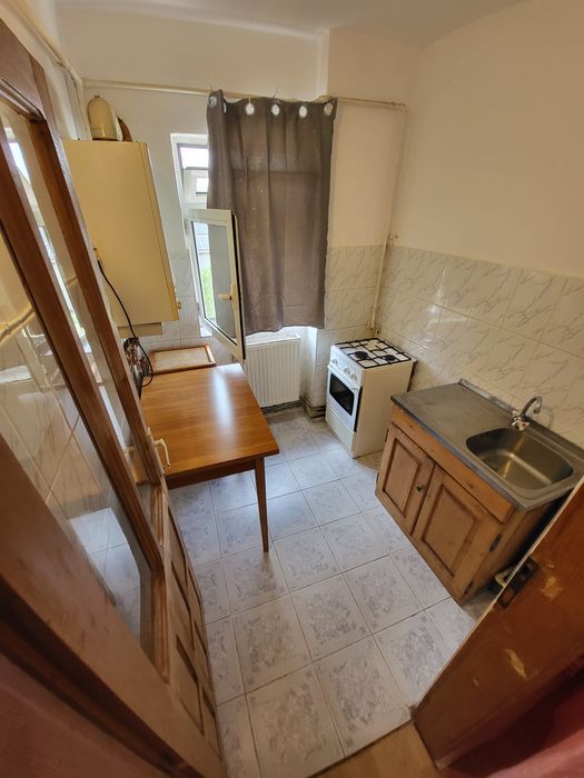 Închiriez garsonieră Confort 1 – Etaj 2
