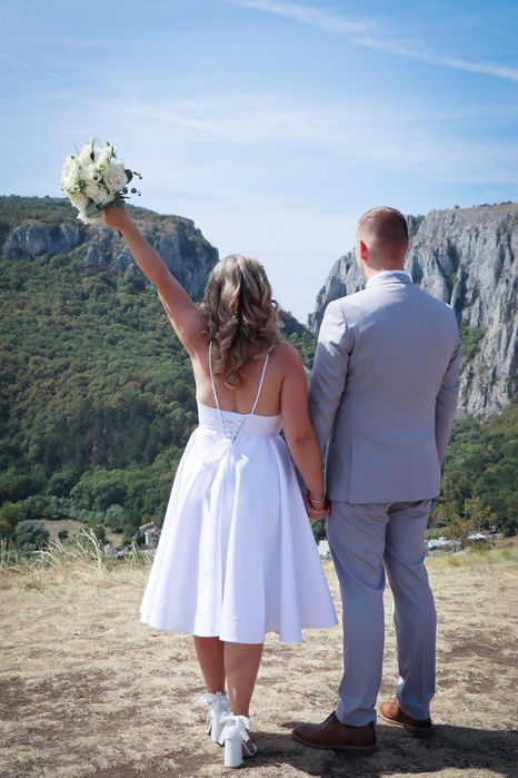 Rochie elegantă pentru Starea Civilă mărimea S-M