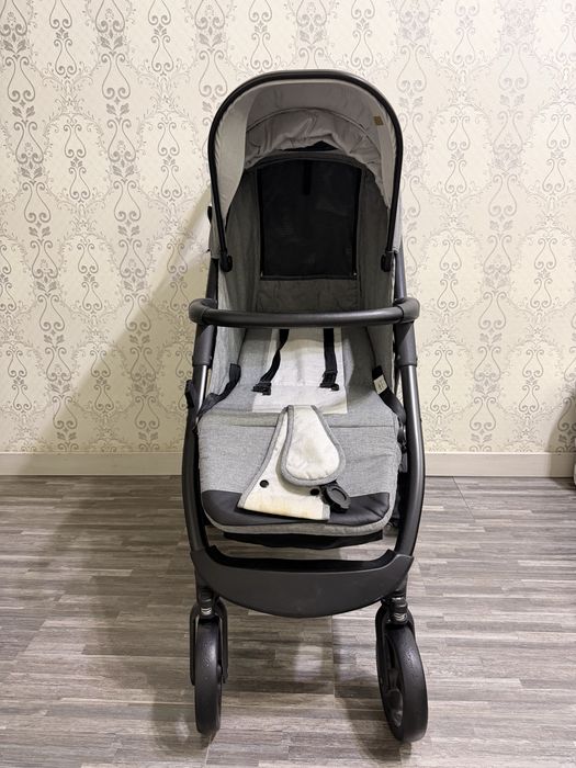 Продам детскую коляску