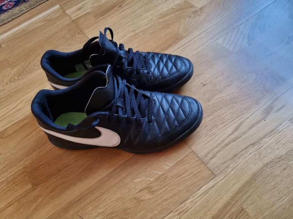 Vand adudasi nike 41