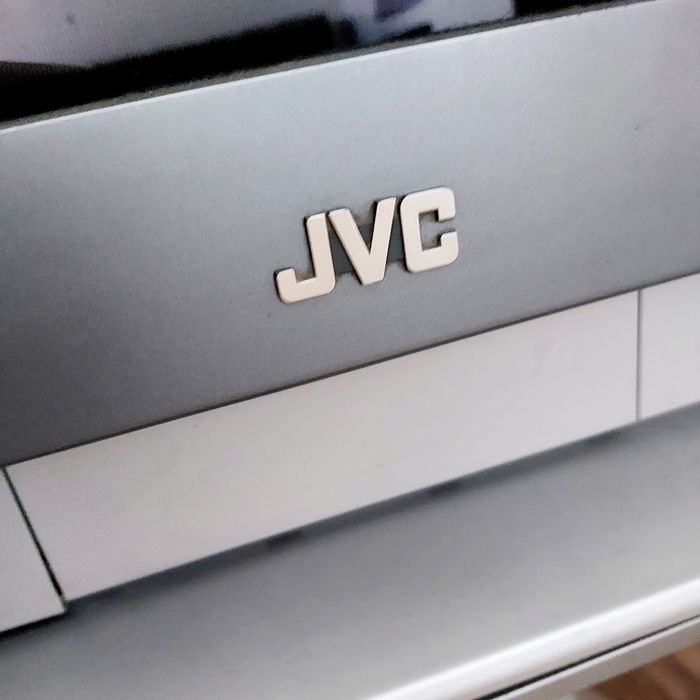 Продается телевизор с подставкой